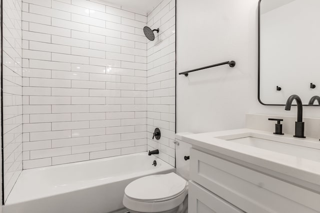1105 Trellis Dr, Garland, TX 75040 - bathroom with vanity and washtub / shower combination