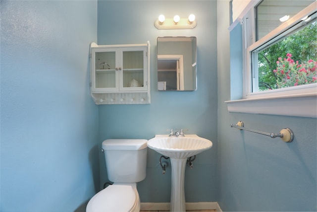 1714 O Pl, Plano, TX 75074 - bathroom featuring toilet