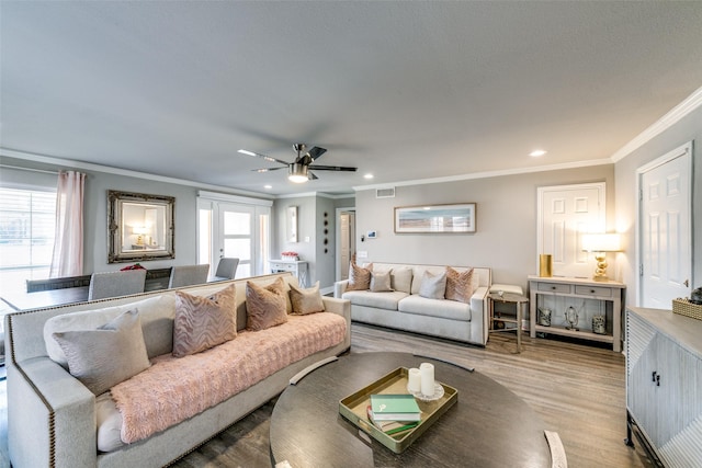 205 N Weatherred Dr, Richardson, TX 75080 - living area featuring crown molding, recessed lighting, wood finished floors, and ceiling fan