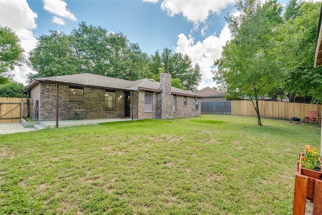 6516 Cliffside Dr, Edgecliff Village, TX 76134 - fenced backyard with a patio area