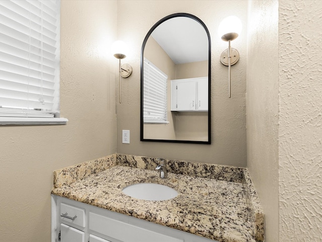 4108 Grand Lake Dr, Lake Worth, TX 76135 - bathroom with vanity