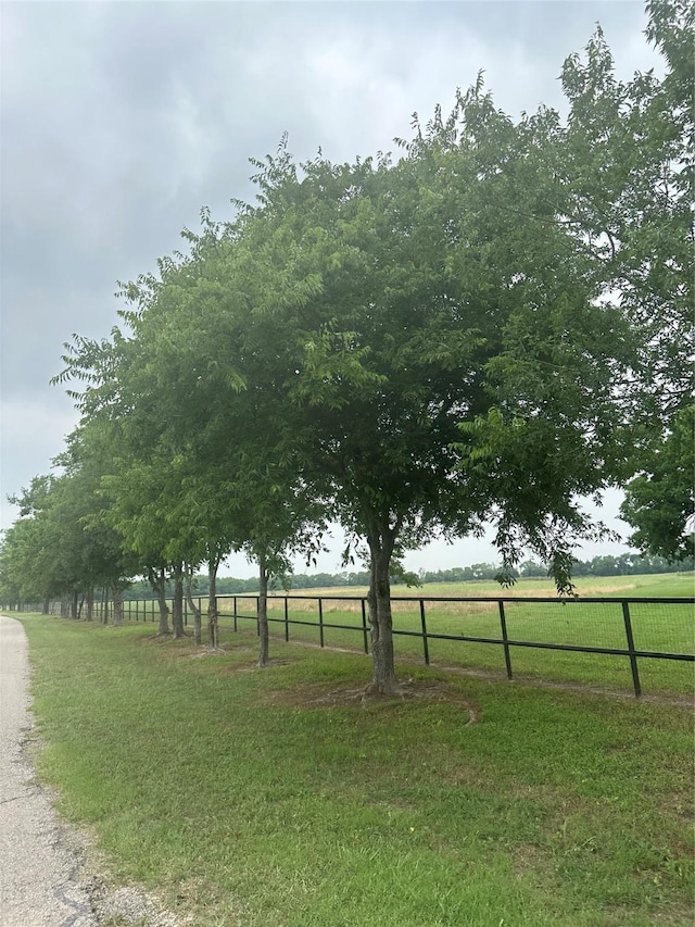4611 Stout Rd, Midlothian, TX 76065