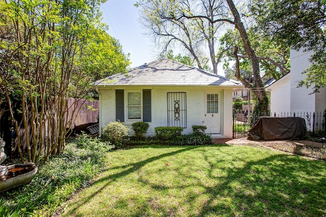 6224 Curzon Ave, Fort Worth, TX 76116 - bungalow-style house with brick siding