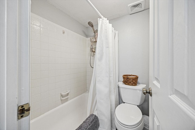 4201 Ravenhill Ln, Arlington, TX 76016 - full bathroom featuring shower / bathtub combination with curtain and toilet
