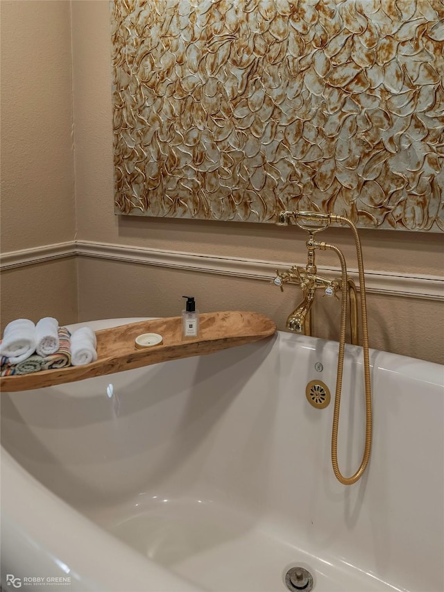 9900 Myrtis Texas Line Rd, Vivian, LA 71082 - bathroom view