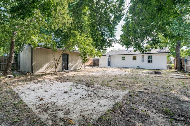 331 Andover Dr, Mesquite, TX 75149 - back of house with an outdoor structure