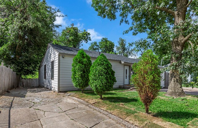 2020 Skylark Dr, Dallas, TX 75216 - view of front of home