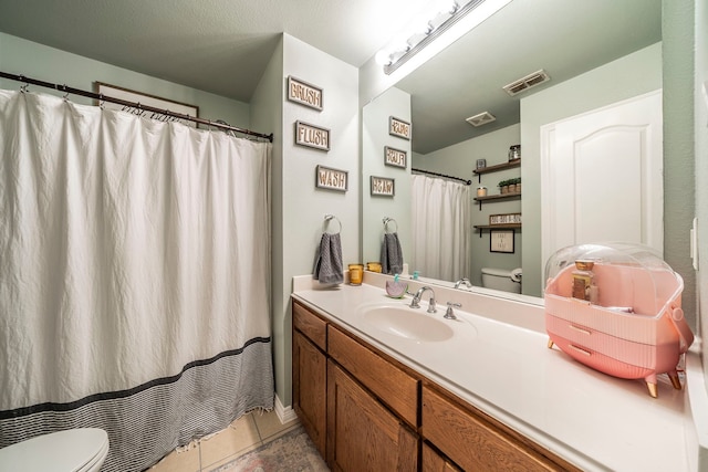 5872 Nathaniel Dr, Fort Worth, TX 76179 - full bath with vanity and tile patterned flooring