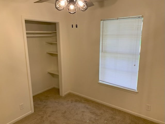304 Lakeview St, Whitehouse, TX 75791 - view of closet