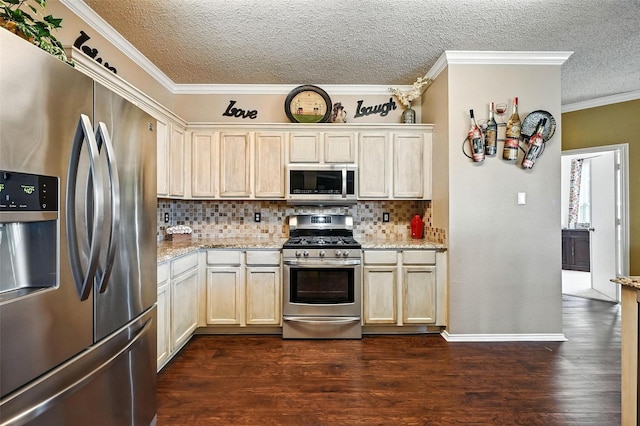 1906 Walnut Hills Ln, Mansfield, TX 76063 - kitchen with stainless steel appliances, a textured ceiling, dark wood finished floors, decorative backsplash, and crown molding