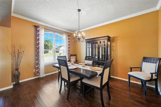 1906 Walnut Hills Ln, Mansfield, TX 76063 - dining area featuring a textured ceiling, a chandelier, wood finished floors, and crown molding