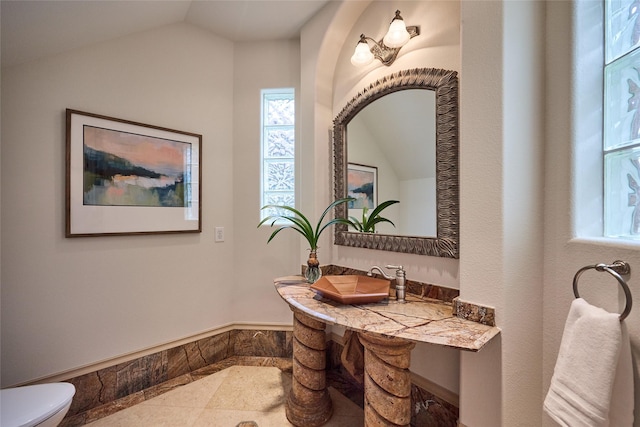 5 Savannah Ridge Dr, Frisco, TX 75034 - bathroom with toilet and lofted ceiling