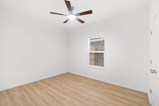 301 Henry St, Waxahachie, TX 75165 - unfurnished room with light wood-style floors and a ceiling fan