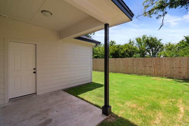 301 Henry St, Waxahachie, TX 75165 - view of yard featuring a patio area