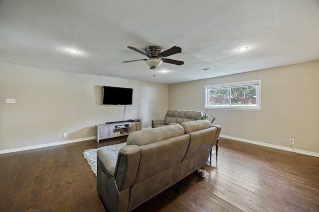 1507 Greenbrier Dr, Sherman, TX 75092 - living area with ceiling fan, dark wood-type flooring, and recessed lighting