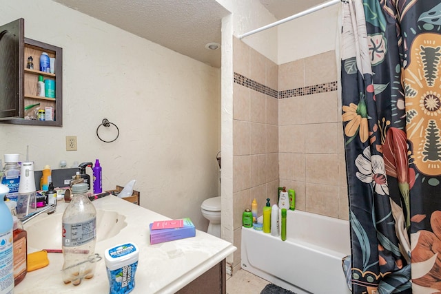 1740 Alameda Dr, Mesquite, TX 75150 - bathroom featuring shower / tub combo, vanity, and a textured ceiling