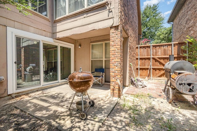 1740 Alameda Dr, Mesquite, TX 75150 - view of patio with area for grilling