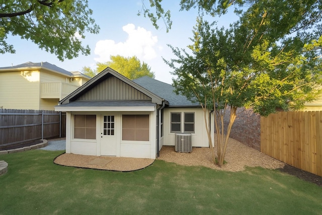 2524 Bear Haven Dr, Grapevine, TX 76051 - rear view of house featuring a fenced backyard, board and batten siding, and roof with shingles