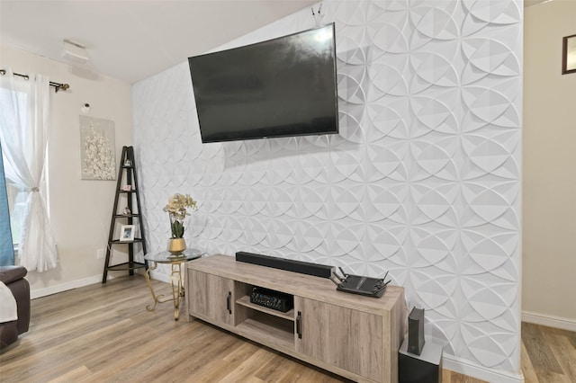 320 Grassland Dr, Denton, TX 76210 - detailed view of wood finished floors and baseboards