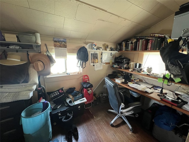603 E Thomas St, Sherman, TX 75090 - office space with wood finished floors and vaulted ceiling
