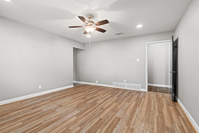 8441 Main St, North Richland Hills, TX 76182 - unfurnished room featuring a ceiling fan, light wood finished floors, and recessed lighting