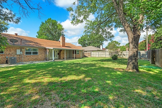 8441 Main St, North Richland Hills, TX 76182 - fenced backyard with a patio area