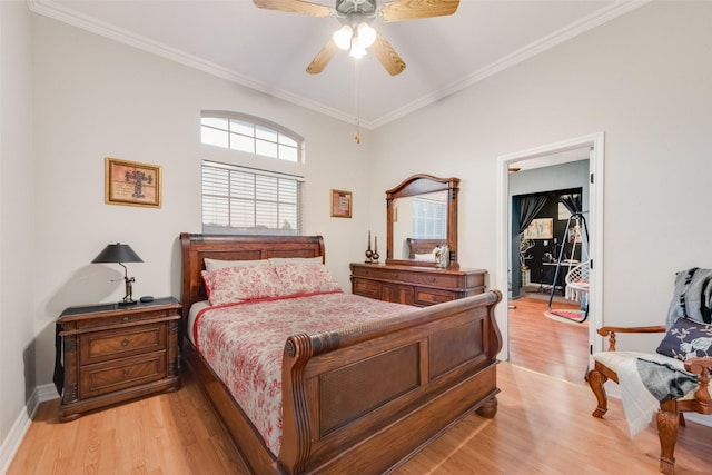537 Estate Dr, Grand Prairie, TX 75052 - bedroom with light wood-type flooring, crown molding, and ceiling fan
