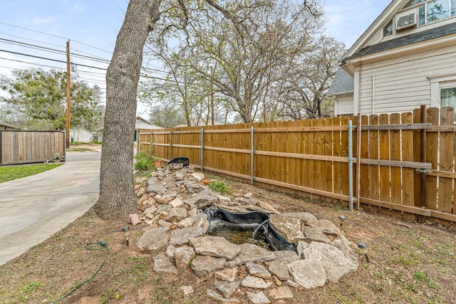 887 N Clinton St, Stephenville, TX 76401 - view of yard