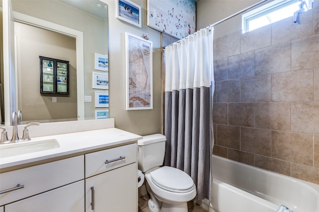7333 Valley View Ln Unit 304, Dallas, TX 75240 - full bath featuring vanity and shower / bathtub combination with curtain