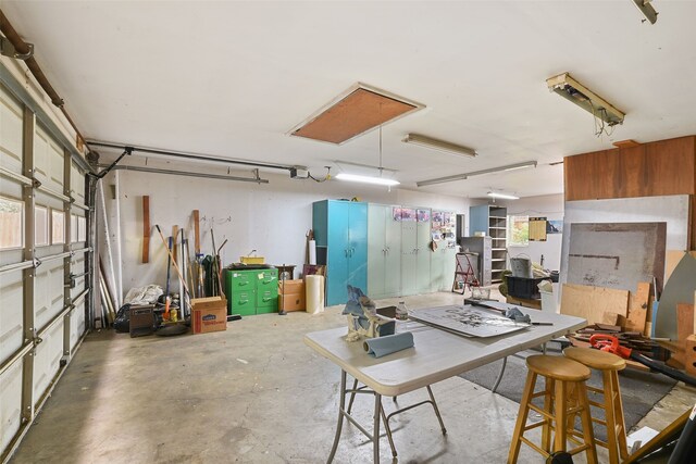 921 Sleepy Hollow Dr, Garland, TX 75043 - garage featuring a garage door opener
