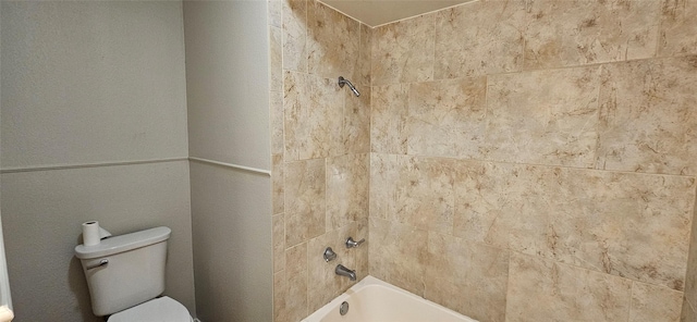 1747 Lucille Dr, Mesquite, TX 75149 - bathroom featuring washtub / shower combination and toilet
