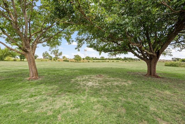 7655 Veal Station Rd, Azle, TX 76020 - view of green lawn