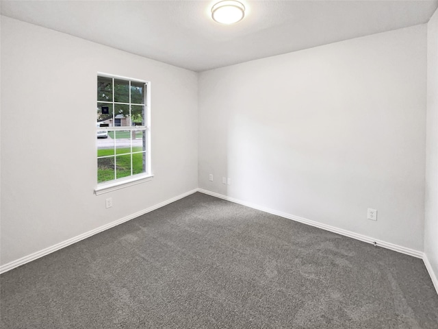 122 Driftwood Ln, Waxahachie, TX 75165 - unfurnished room with dark colored carpet