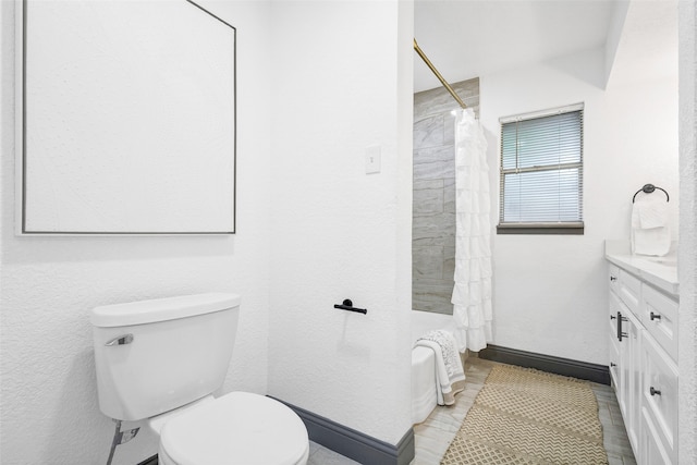 612 Circleview Dr S, Hurst, TX 76054 - bathroom with vanity and shower / bath combination with curtain