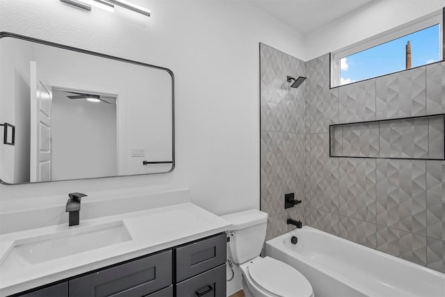 6112 Carlton Garret St, Dallas, TX 75215 - bathroom with vanity and bathing tub / shower combination