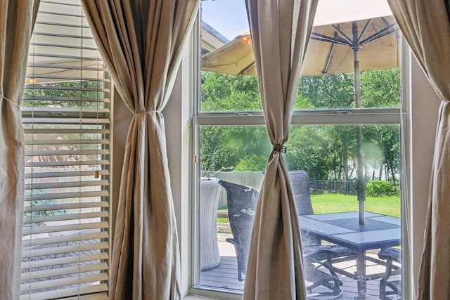 504 Lake Point Dr, Little Elm, TX 75068 - detailed view