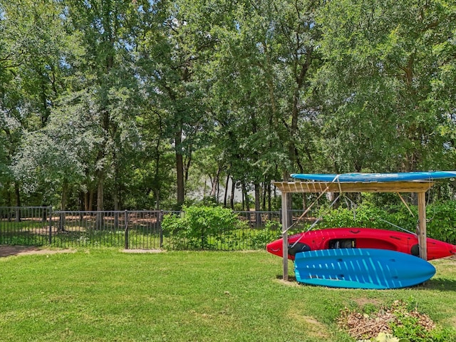 504 Lake Point Dr, Little Elm, TX 75068 - view of yard