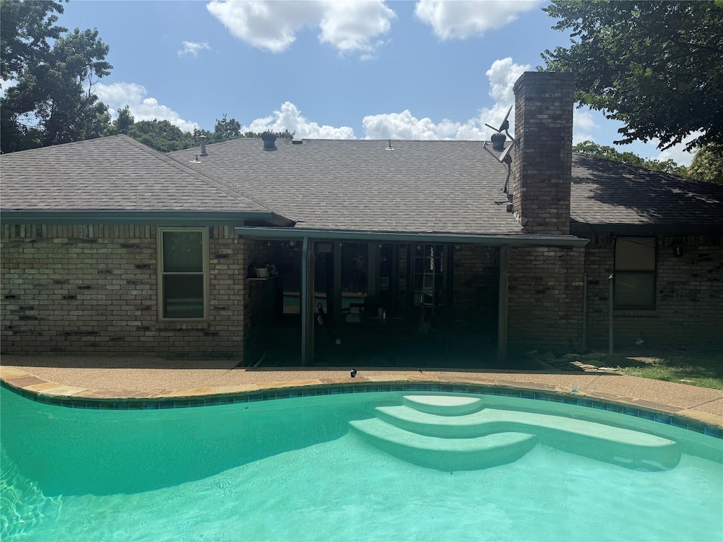 3805 Rustic Forest Trl, Arlington, TX 76016 - outdoor pool featuring a patio area