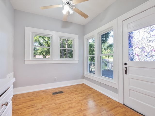 1114 W Congress St, Denton, TX 76201 - view of unfurnished sunroom