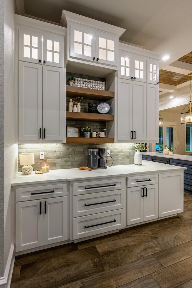 14631 Reserve Ct, Tyler, TX 75707 - bar area with tasteful backsplash and hanging light fixtures