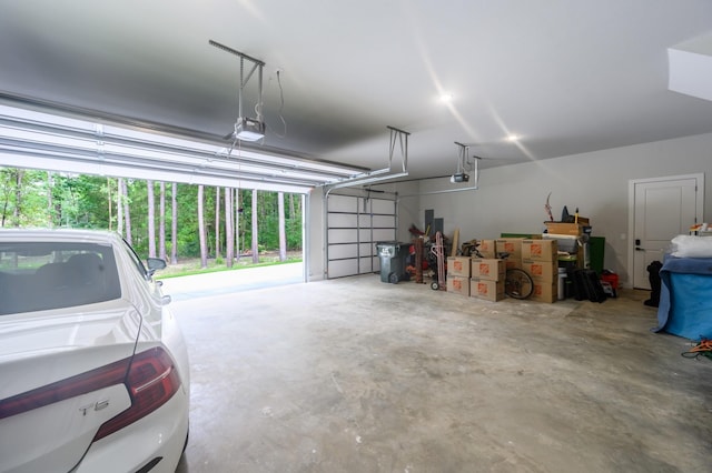 14631 Reserve Ct, Tyler, TX 75707 - garage featuring a garage door opener