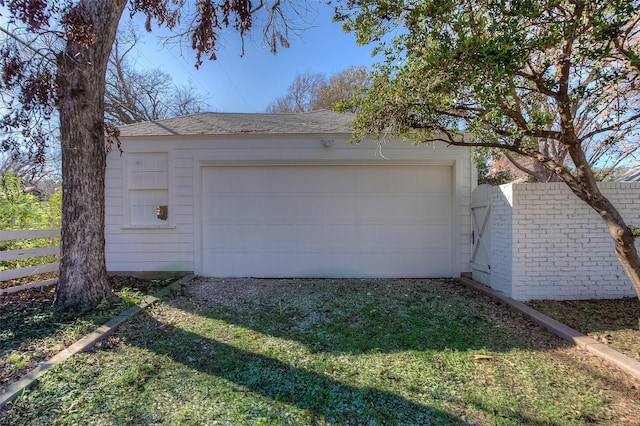 3601 Westcliff Rd S, Fort Worth, TX 76109 - view of garage