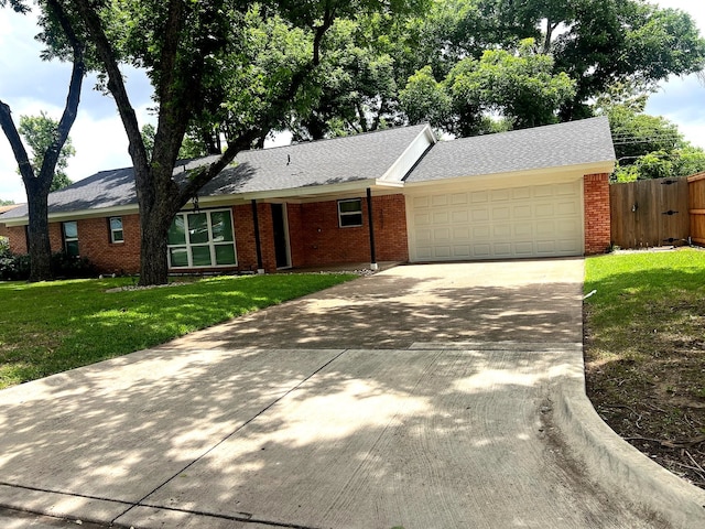 2002 Monaco Dr, Arlington, TX 76010