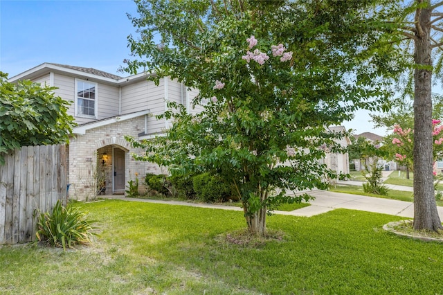 9507 Tallow Berry Dr, Dallas, TX 75249 - view of front of house
