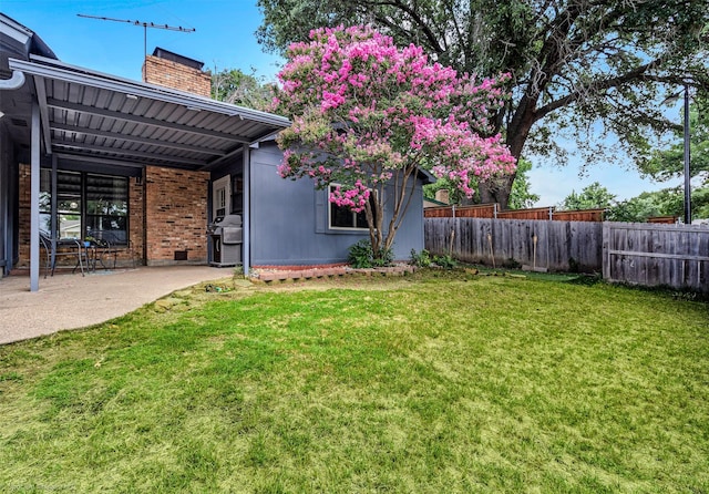 910 Meadowside Cir, Garland, TX 75043 - view of yard