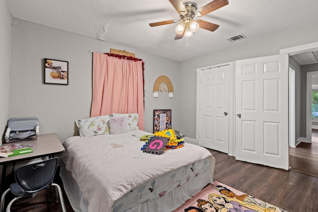 1601 W Bond St, Denison, TX 75020 - bedroom with wood finished floors, a closet, and a ceiling fan