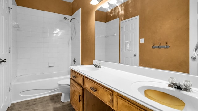 5613 Buttercup Ln, Mckinney, TX 75070 - full bath with double vanity and washtub / shower combination