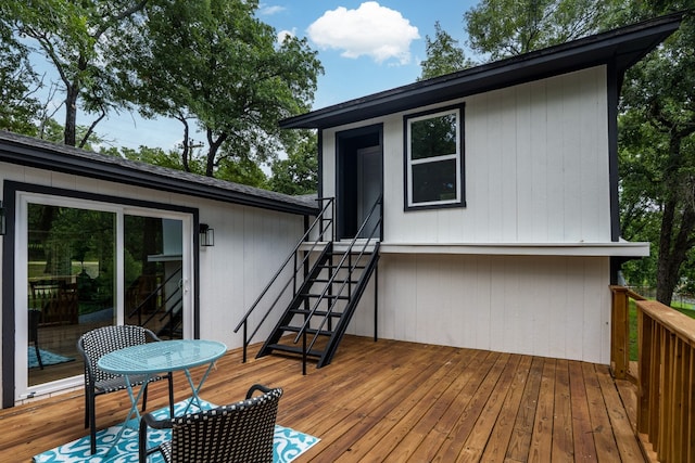2155 Hickory Trce, Mabank, TX 75156 - deck featuring stairs