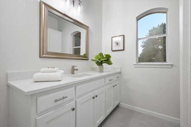 2800 Broadacres Ln, Dalworthington Gardens, TX 76016 - bathroom with vanity and tile patterned floors