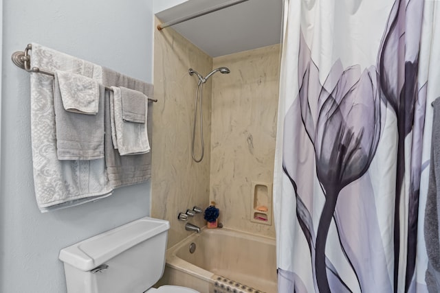 2912 Marsann Ln, Farmers Branch, TX 75234 - bathroom with shower / tub combo and toilet